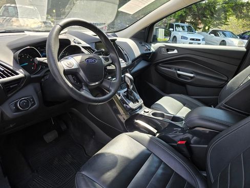 Used 2014 Ford Escape Titanium w/ Equipment Group 401A AWD/4WD image 11