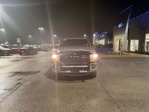 Used 2023 RAM 2500 Big Horn w/ Level 1 Equipment Group image 4