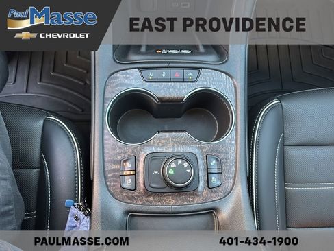 Certified 2022 GMC Acadia Denali w/ Denali Ultimate Package image 15