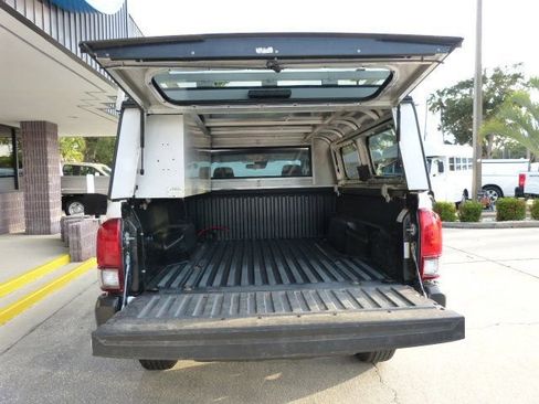 Used 2022 Toyota Tacoma SR image 13