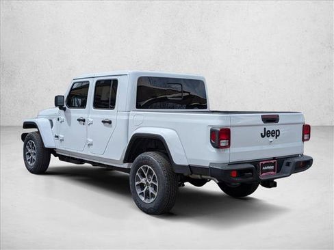 New 2026 Jeep Gladiator Sport AWD/4WD image 8