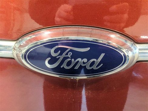 Used 2014 Ford Taurus Limited image 28