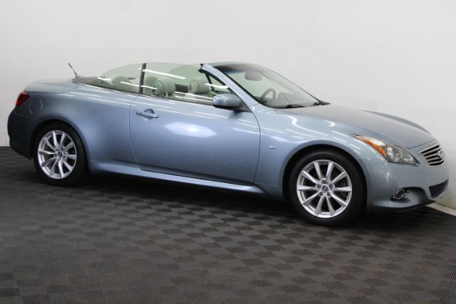 Used 2015 INFINITI Q60 Convertible w/ Premium Package RWD image 5