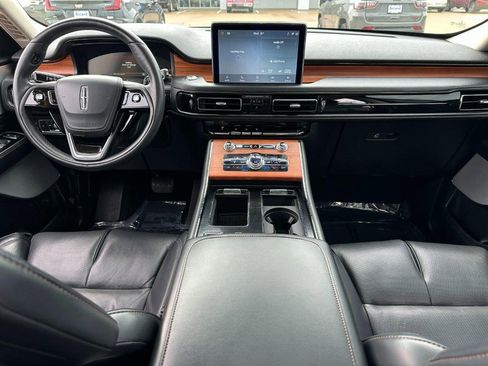 Used 2020 Lincoln Aviator Grand Touring w/ Equipment Group 302A image 8