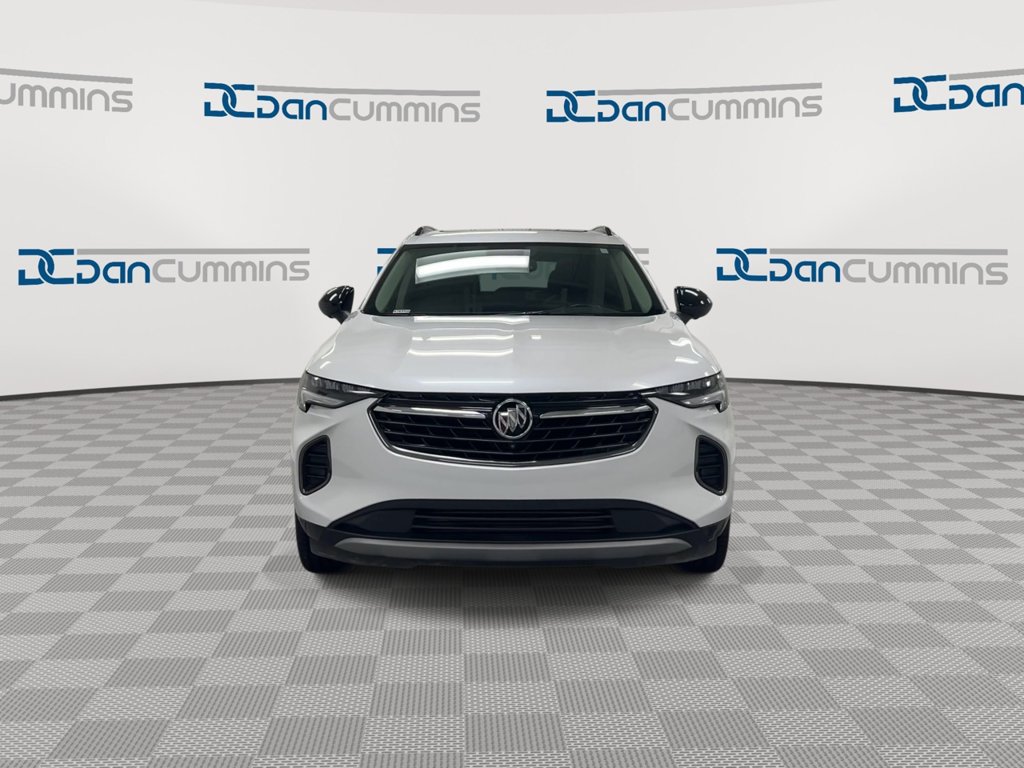 Used 2023 Buick Envision Essence w/ Technology Package I AWD/4WD image 3