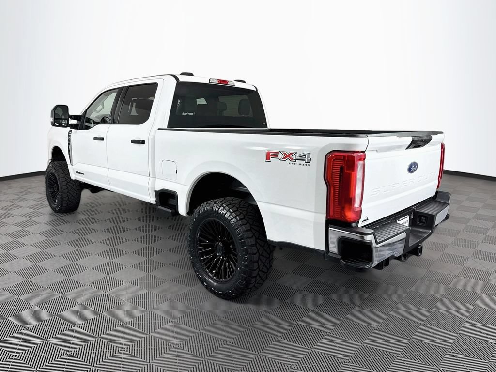 Used 2024 Ford F250 XLT w/ FX4 Off-Road Package AWD/4WD image 5