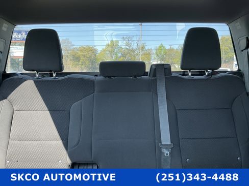 Used 2021 Chevrolet Silverado 2500 Custom w/ Custom Value Package image 27