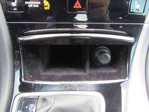 Used 2022 INFINITI Q60 3.0t Luxe w/ Essential Package image 40