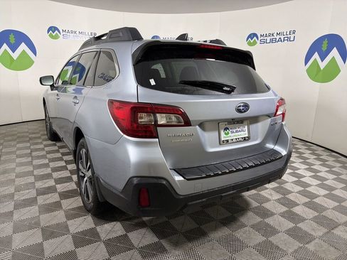 Used 2019 Subaru Outback 2.5i Limited w/ Popular Package #2 image 4