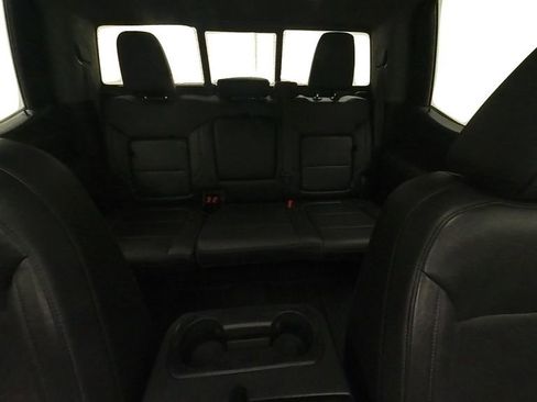 Used 2020 Chevrolet Silverado 1500 LT Trail Boss AWD/4WD image 29