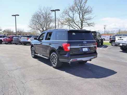 Used 2024 Ford Expedition XLT AWD/4WD image 5