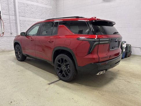 New 2026 Chevrolet Traverse RS w/ LPO, Floor Liner Package image 5