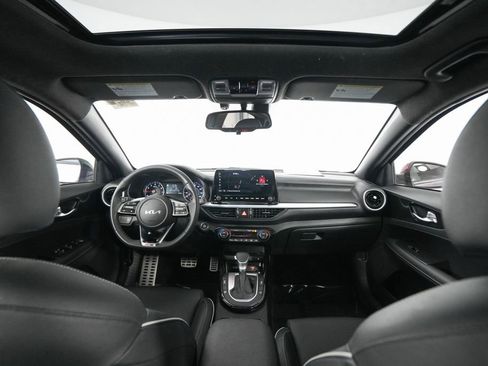 Used 2024 Kia Forte GT-Line w/ GT-Line Premium Package image 15