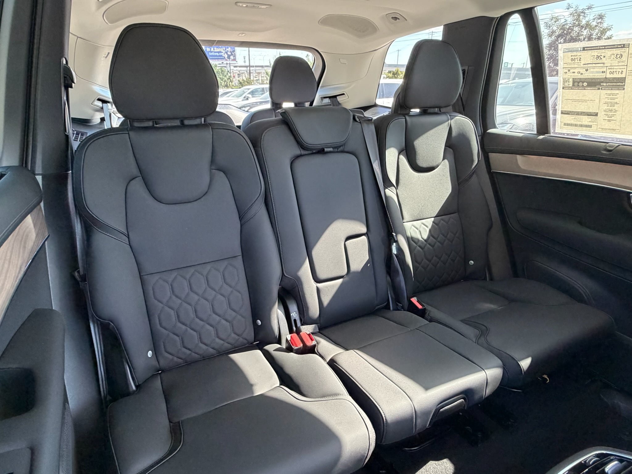 New 2027 Volvo XC90 T8 Plus AWD/4WD image 10