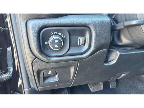 Used 2025 RAM 1500 Tradesman w/ Night Edition image 19