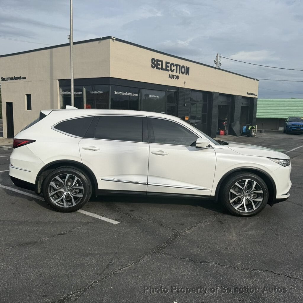 Used 2023 Acura MDX w/ Technology Package AWD/4WD image 19