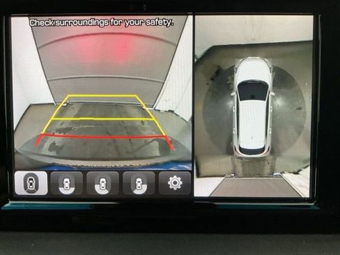 Used 2020 Hyundai Tucson Limited image 17