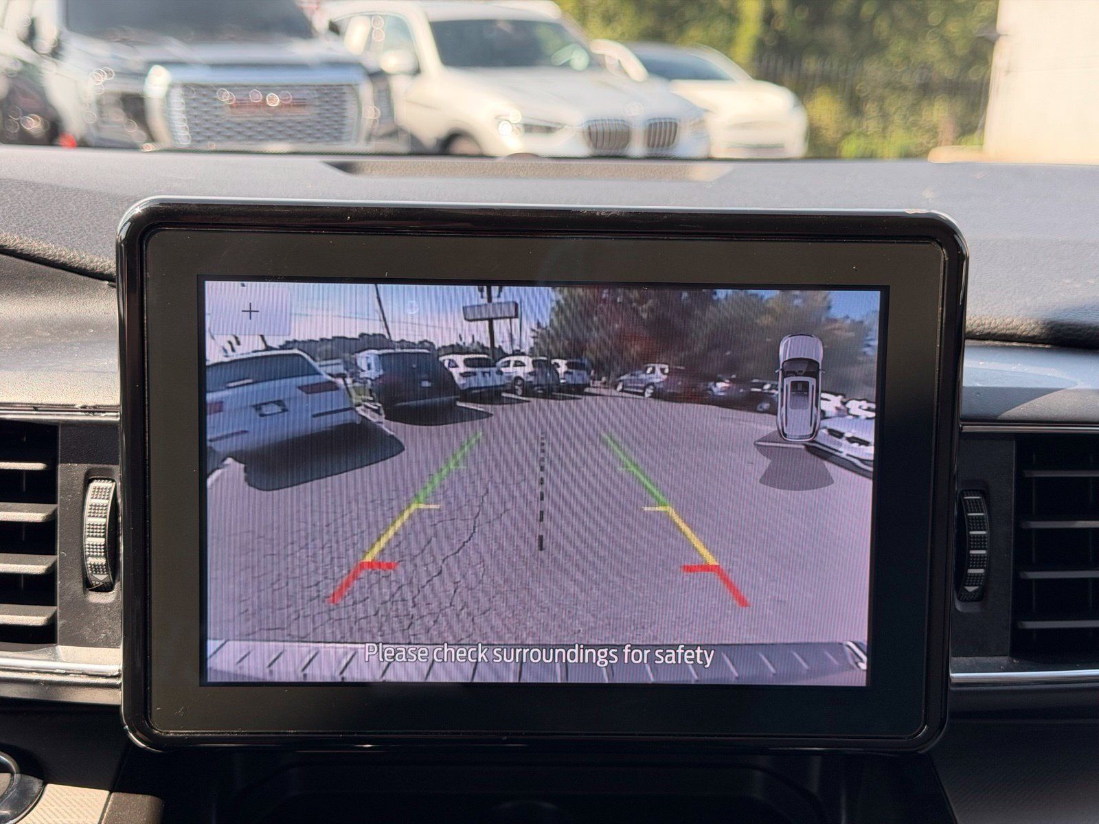 Used 2020 Ford Explorer XLT w/ Equipment Group 202A RWD image 25