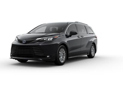 New 2025 Toyota Sienna XLE