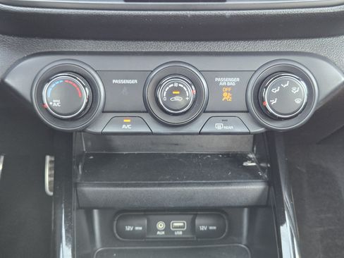 Used 2021 Kia Forte GT-Line FWD image 19