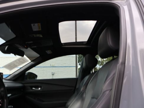Used 2023 Honda Accord Sport image 10