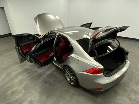 Used 2018 Lexus IS 300 F Sport image 50