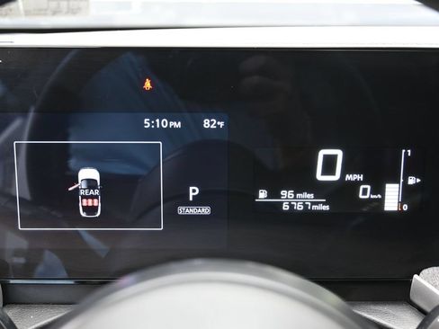 Used 2025 Nissan Kicks SV AWD/4WD image 21