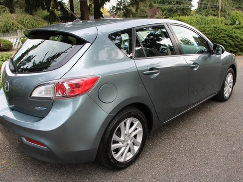 Used 2012 MAZDA MAZDA3 i Touring image 3