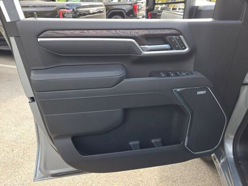 New 2026 GMC Sierra 2500 SLT w/ Max Trailering Package image 22