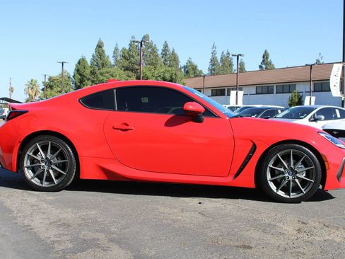 Used 2022 Subaru BRZ Limited RWD image 13