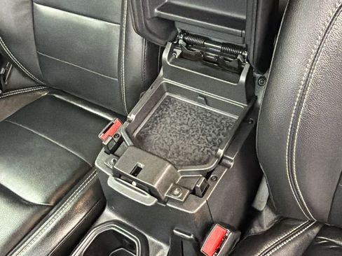 Used 2022 Jeep Wrangler Unlimited Sahara 4xe w/ Cold Weather Group image 26