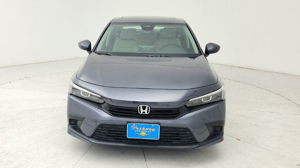 Used 2022 Honda Civic EX image 2
