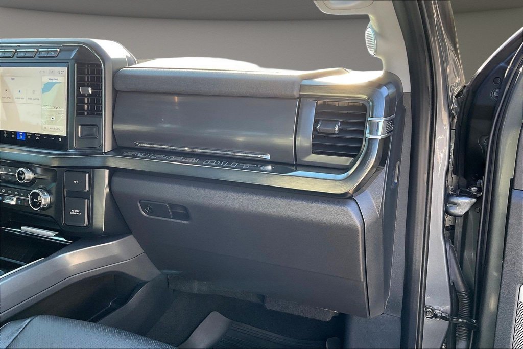 Used 2024 Ford F250 Lariat w/ Lariat Ultimate Package AWD/4WD image 30