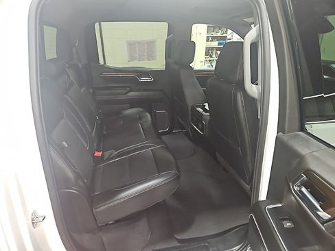 Used 2024 GMC Sierra 1500 Denali w/ Technology Package image 30