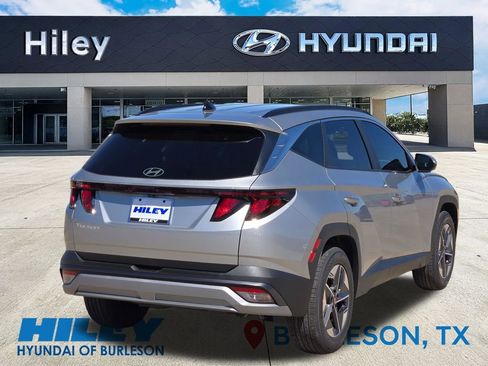 New 2026 Hyundai Tucson SEL image 4