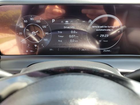 Used 2024 Kia Seltos EX AWD/4WD image 32