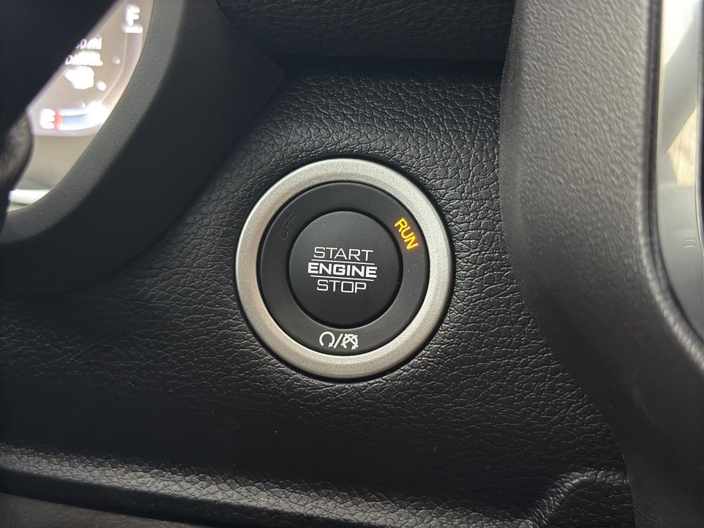 New 2025 RAM 2500 Laramie AWD/4WD image 27