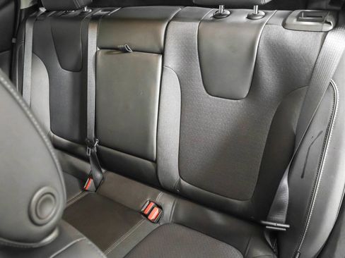 Used 2023 Buick Encore GX Select w/ Safety Package II image 34