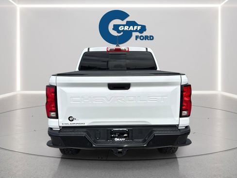 Used 2024 Chevrolet Colorado Z71 w/ Z71 Convenience Package 2 AWD/4WD image 6