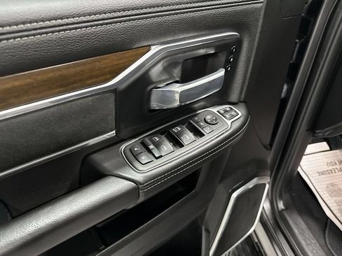 Used 2024 RAM 2500 Laramie AWD/4WD image 24
