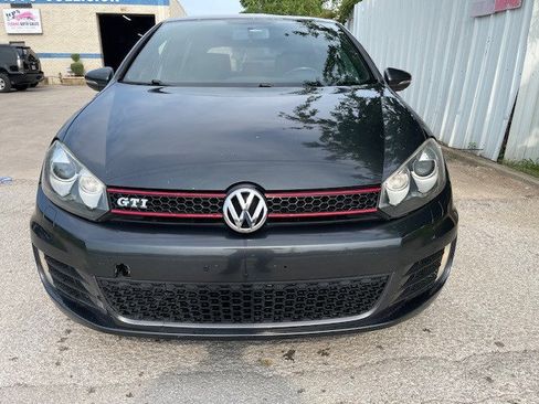 Used 2010 Volkswagen GTI 4-Door image 1
