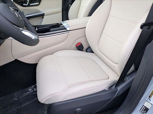 New 2026 Mercedes-Benz GLC 300 4MATIC image 16