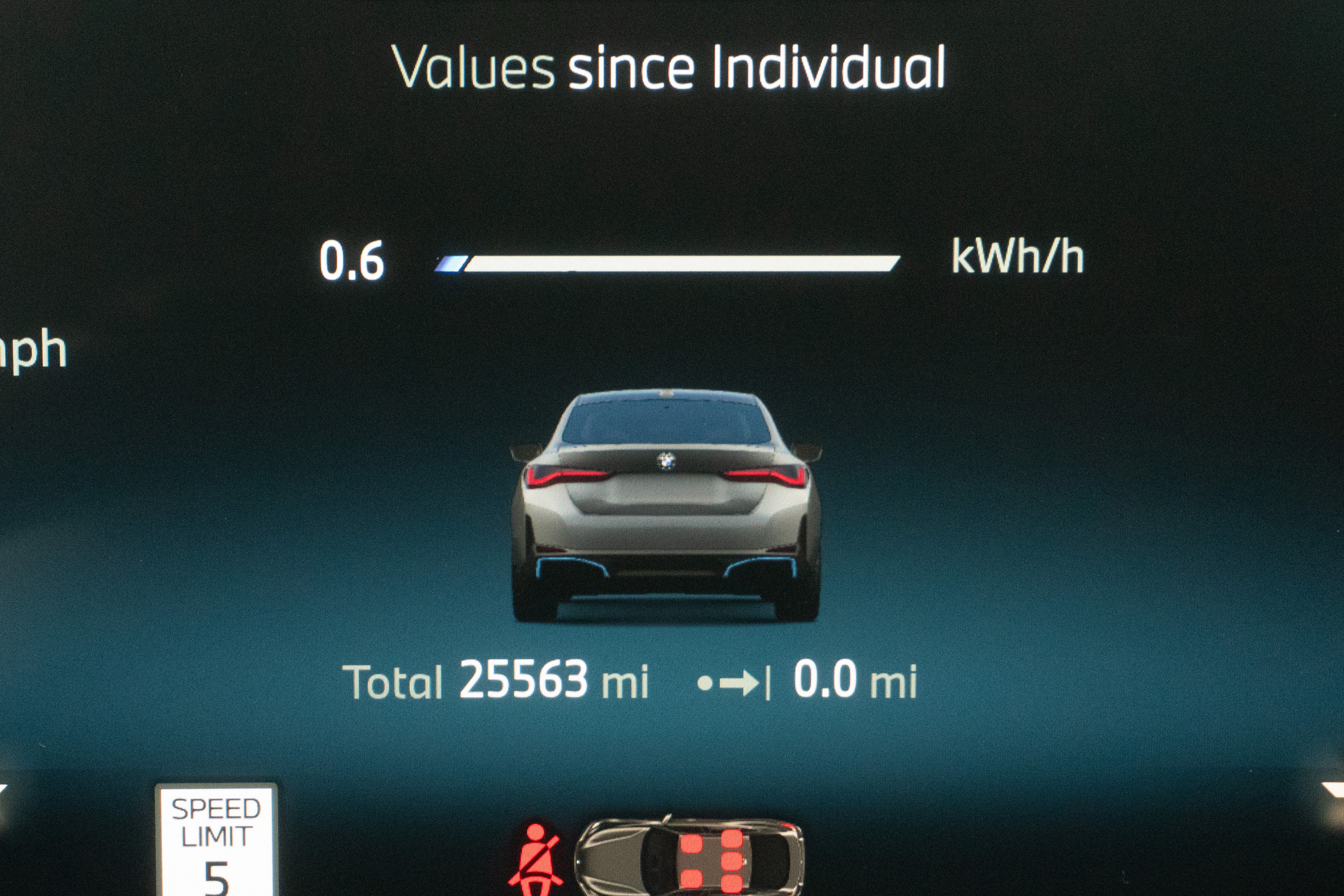 Used 2024 BMW i4 eDrive40 w/ Premium Package RWD image 21