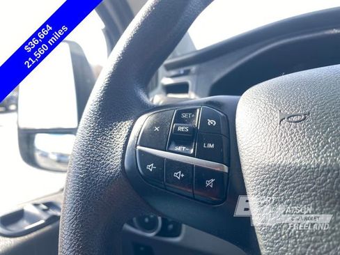Used 2024 Ford Transit 250 Low Roof AWD w/ Exterior Upgrade Package image 26