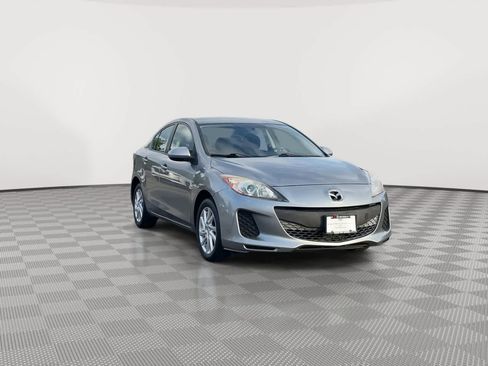 Used 2012 MAZDA MAZDA3 i Touring FWD image 3