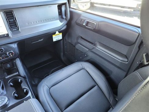 New 2025 Ford Bronco Badlands w/ Sasquatch Package image 16