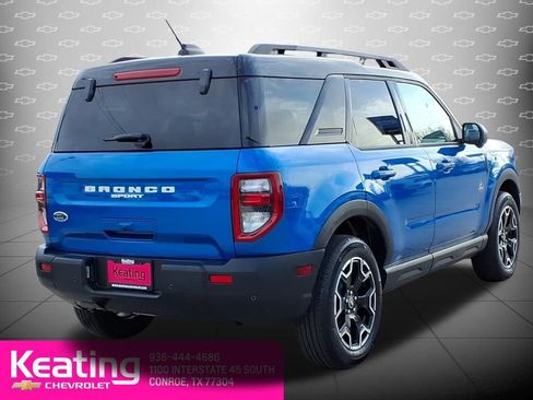 Used 2025 Ford Bronco Sport Outer Banks w/ Outer Banks Tech Package+ AWD/4WD image 6