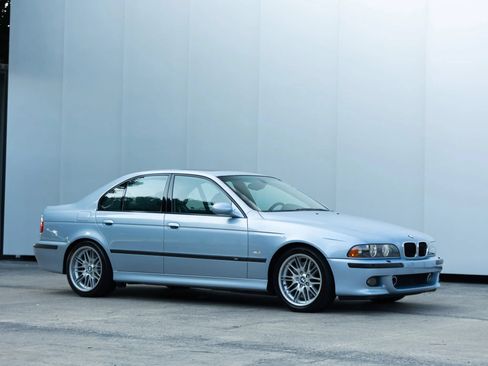 Used 2001 BMW M5 RWD image 6