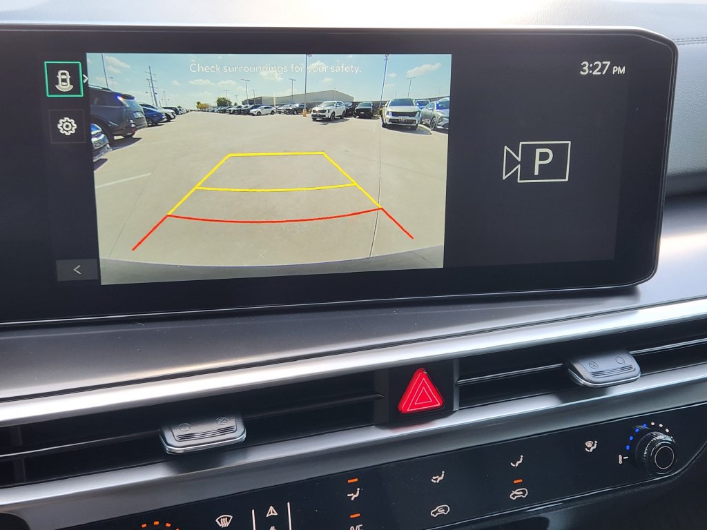 New 2026 Kia Sorento LX FWD image 18