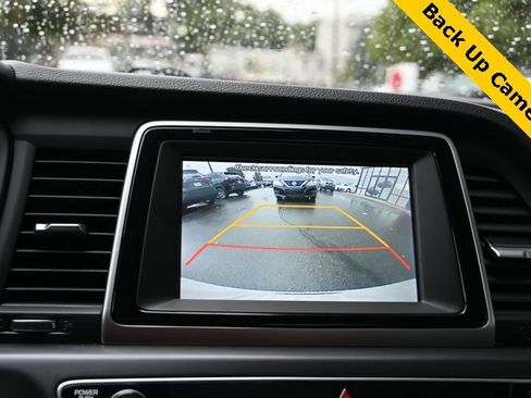 Used 2019 Hyundai Sonata SE image 3